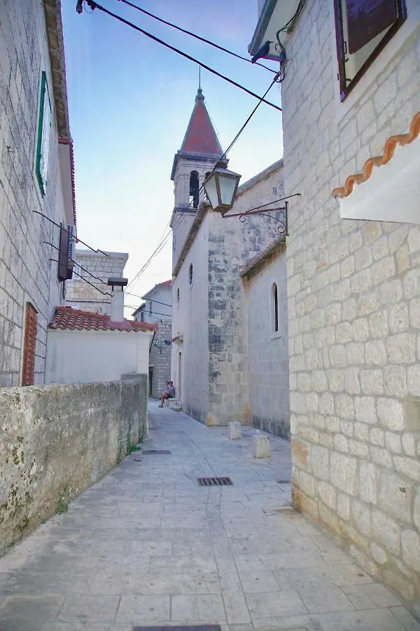 Puerto Tranquilo Beach Residsnce Apartment Trogir
