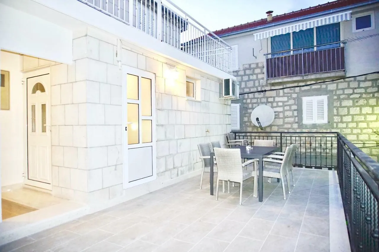 Apartmán Puerto Tranquilo Beach Residsnce Trogir